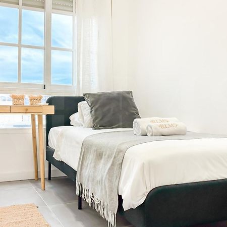 Sunlit & Fresh Apartment - Center By Rems Malaga Luaran gambar