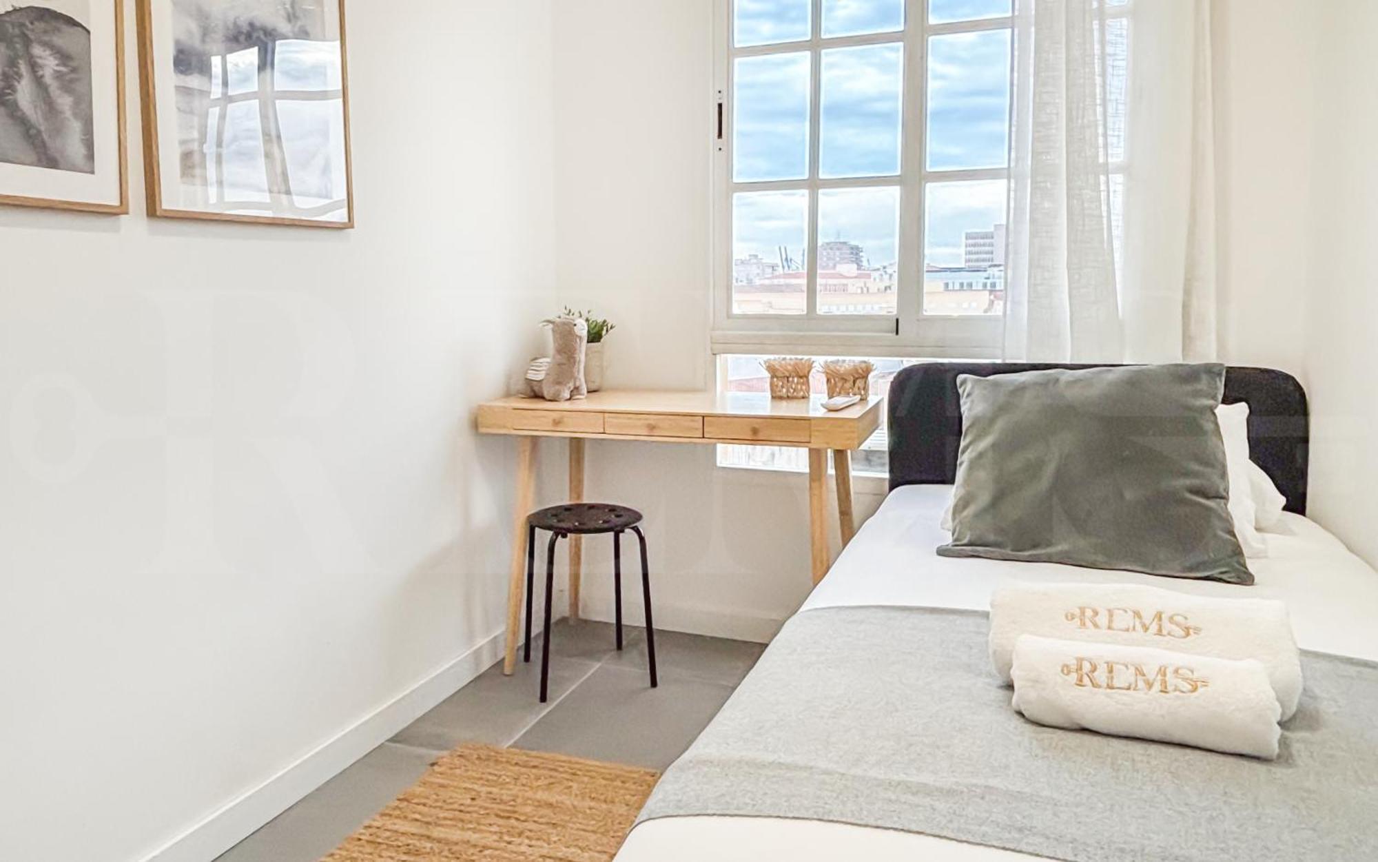 Sunlit & Fresh Apartment - Center By Rems Malaga Luaran gambar